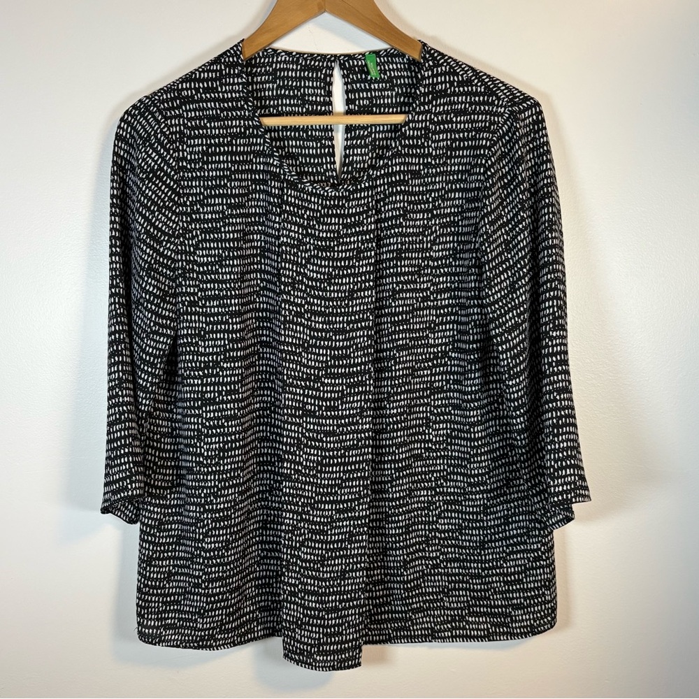 United Colors of Benetton Women’s Black & White Sheer Pullover Blouse, Elegant